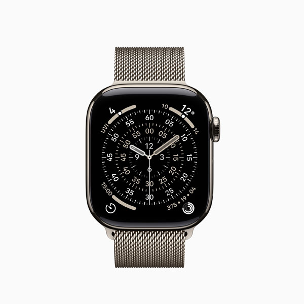 Apple Watch Series 11 - Titanium